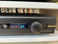 PS Audio Stellar Gold Pre amplifier 8805.jpeg