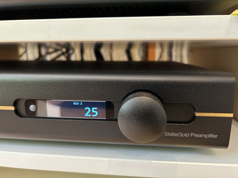 PS Audio Stellar Gold Pre amplifier  8806.jpeg