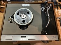 Thorens TD125 top